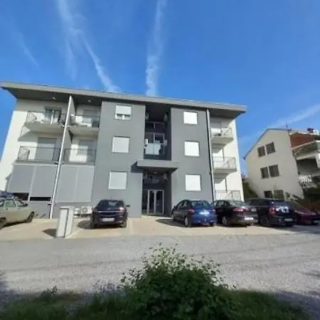 Appartamento Podgorica Apartment *